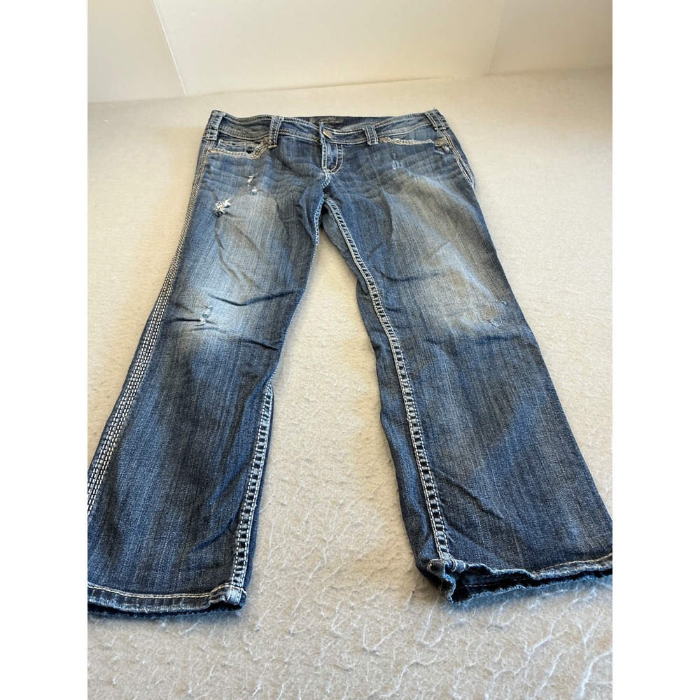 Silver Jeans Co Y2K Twisted Capri Distressed Contrast Stitch‎ Blue Denim 30